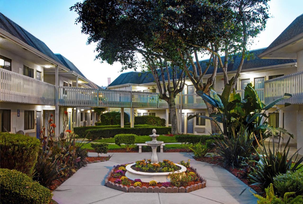6-marina, Ca - Monterey